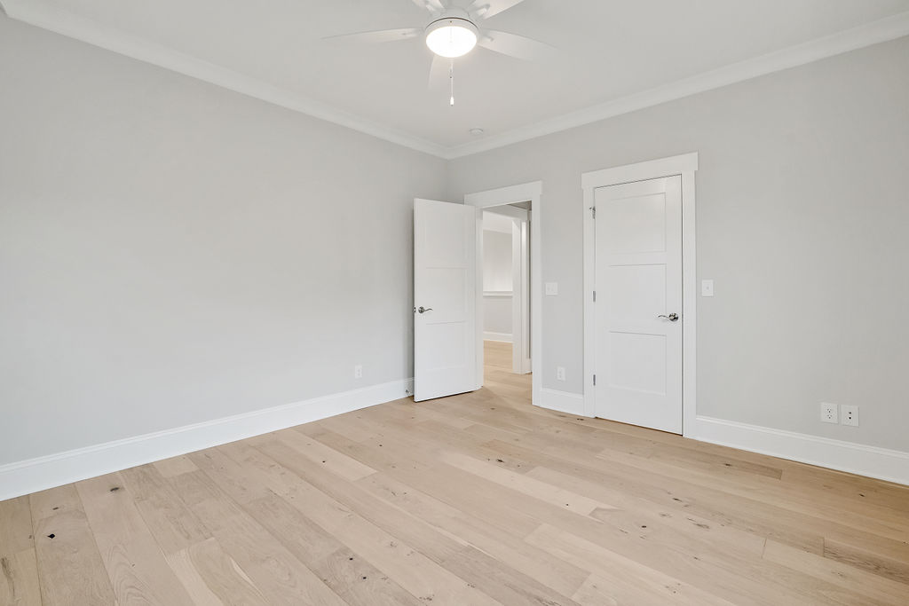 Gallery Images