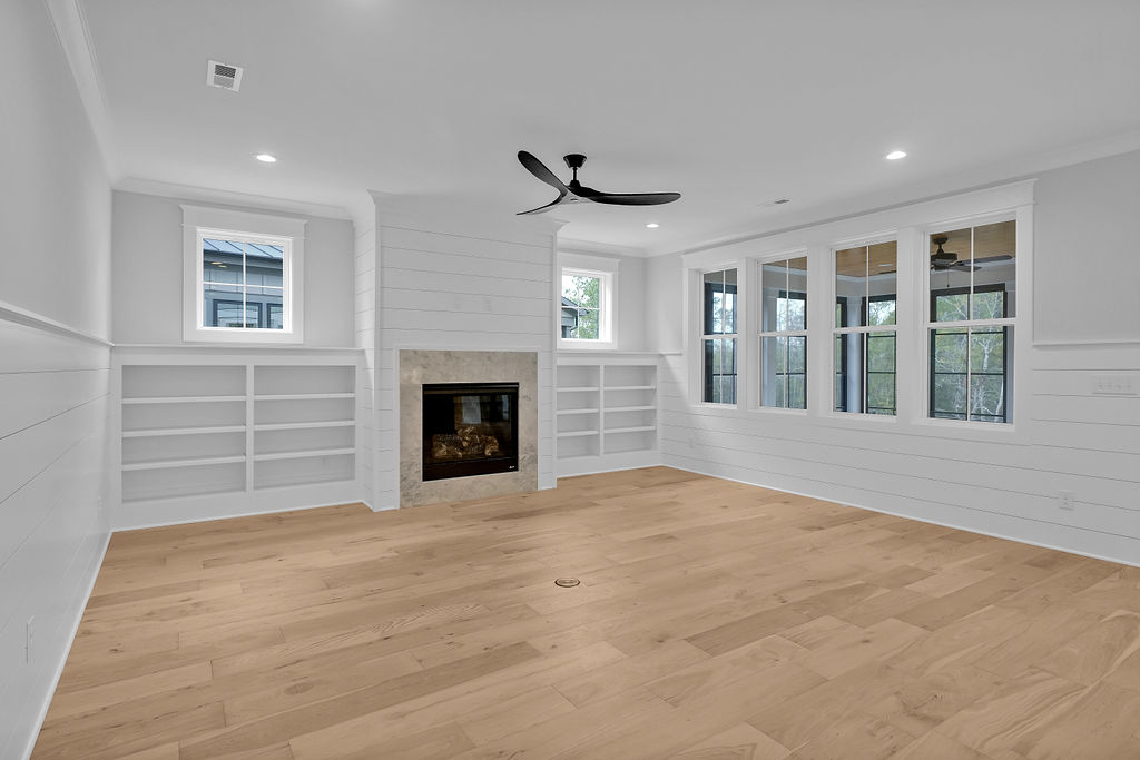 Gallery Images