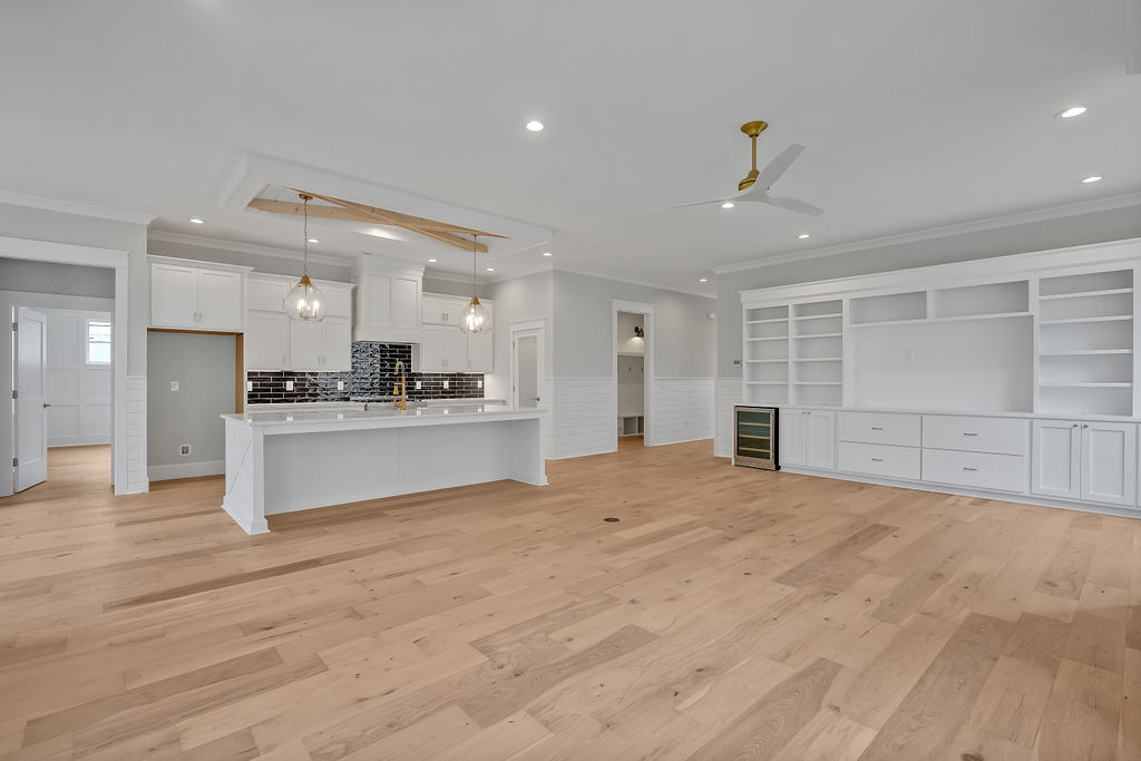 Gallery Images