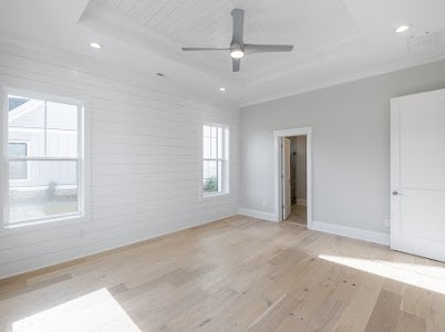 Gallery Images