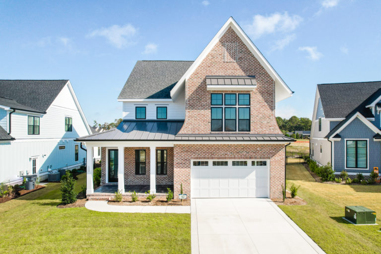 8233 Winding Creek Cir - New Home For Sale