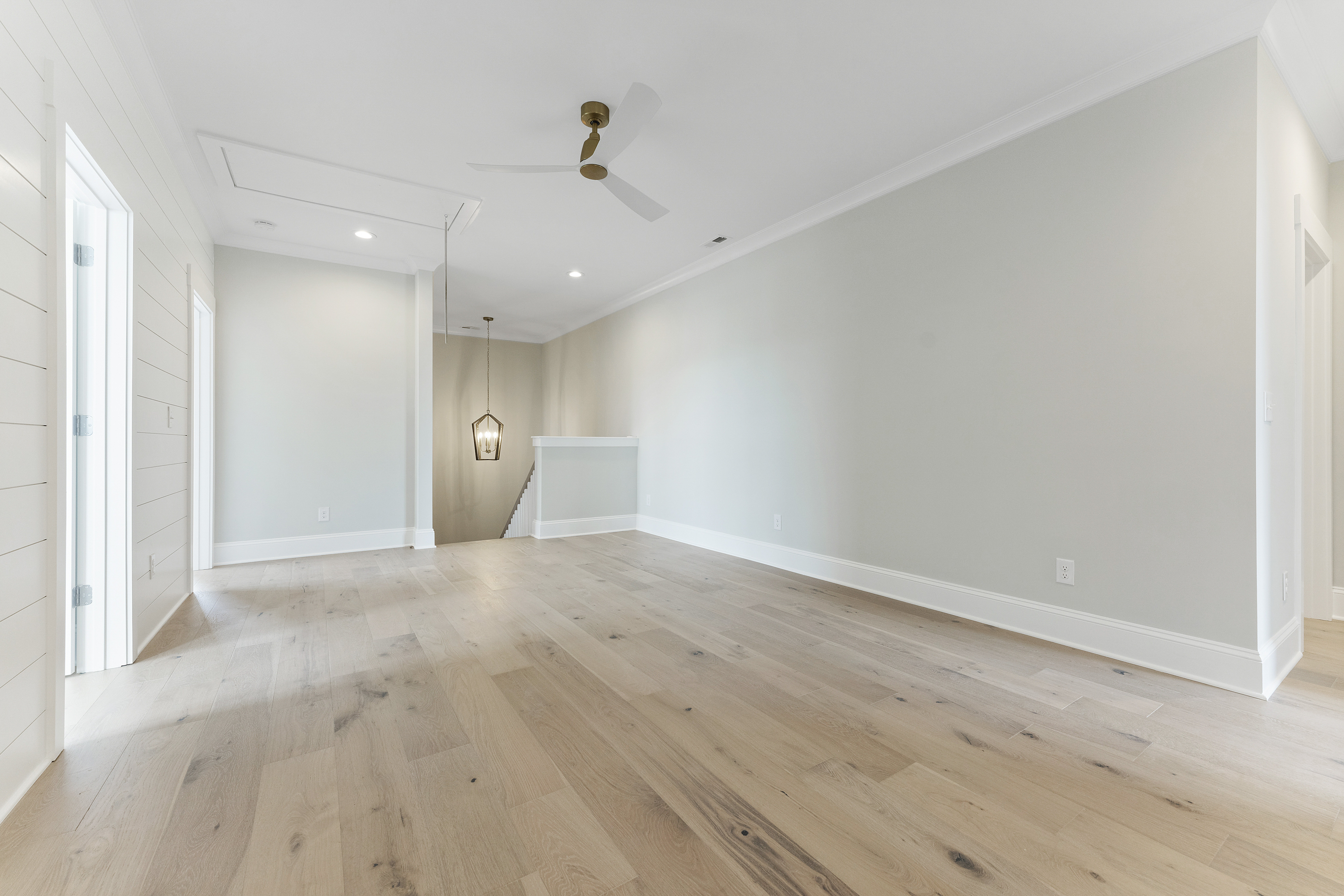 Gallery Images