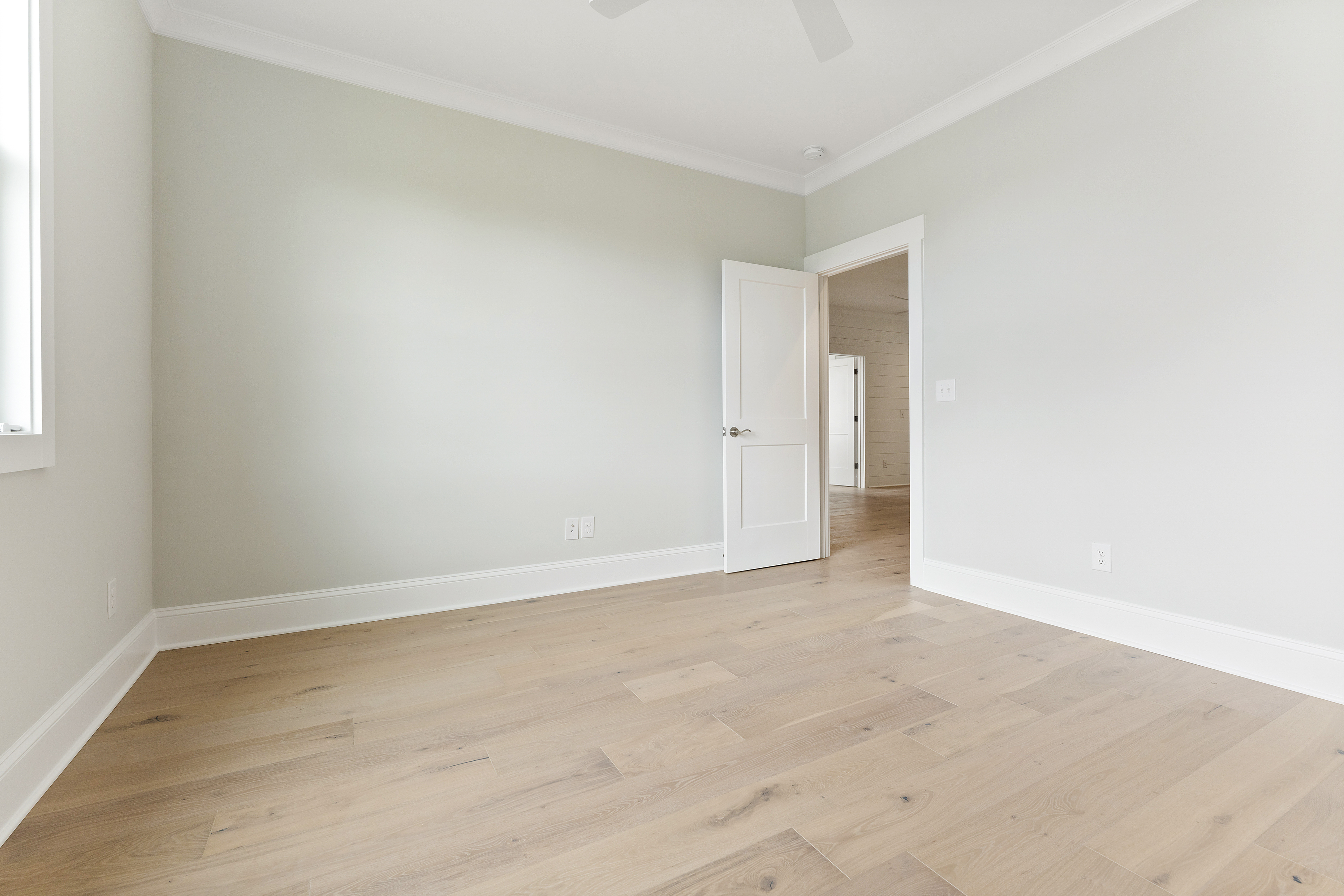 Gallery Images